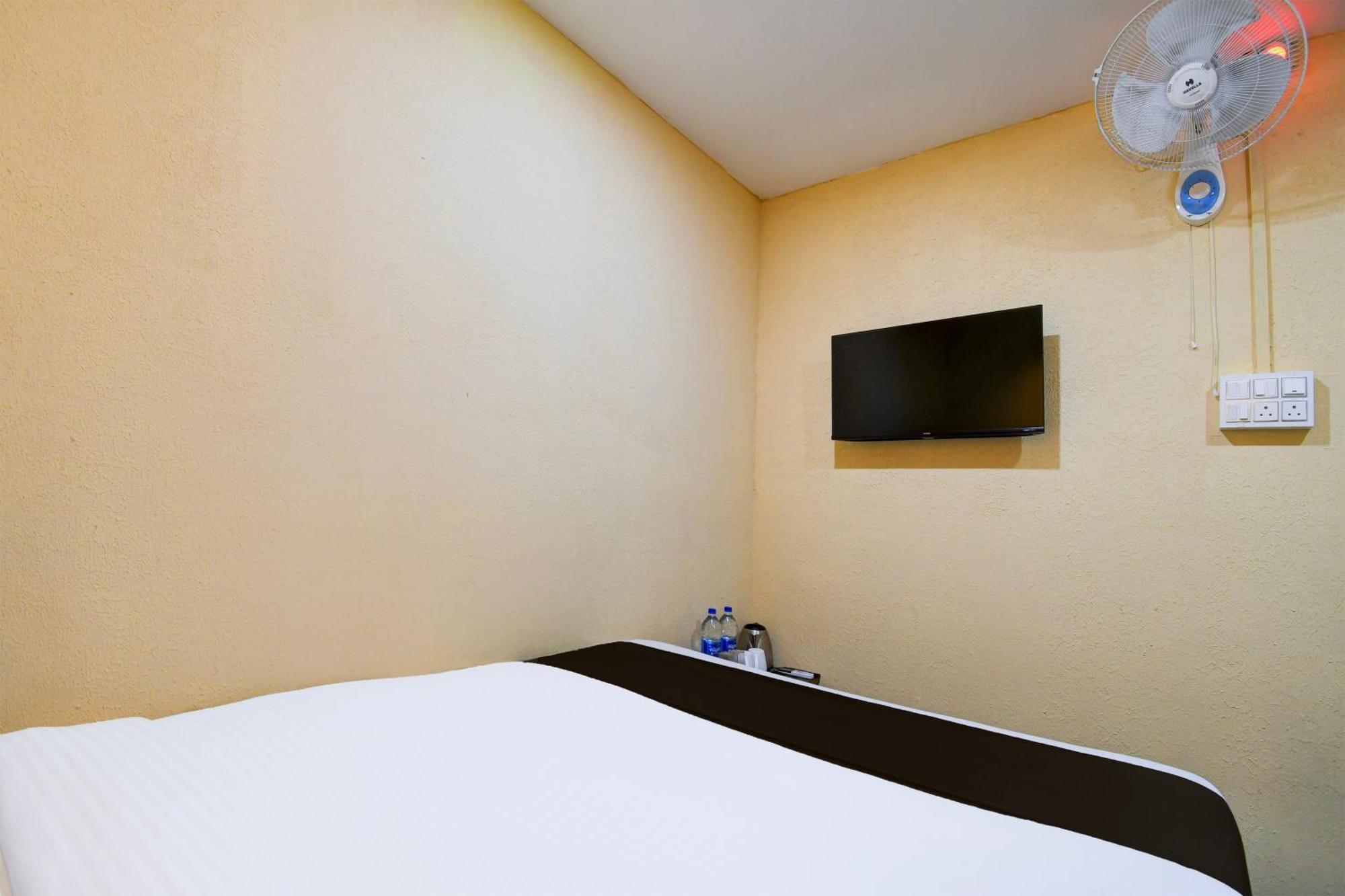 Super Hotel O Pra Guest House 布巴内什瓦尔 外观 照片