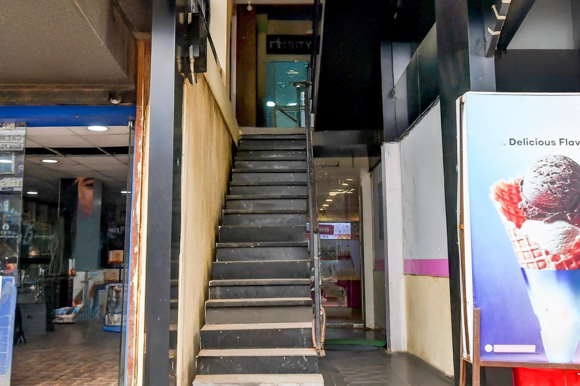 Super Hotel O Pra Guest House 布巴内什瓦尔 外观 照片